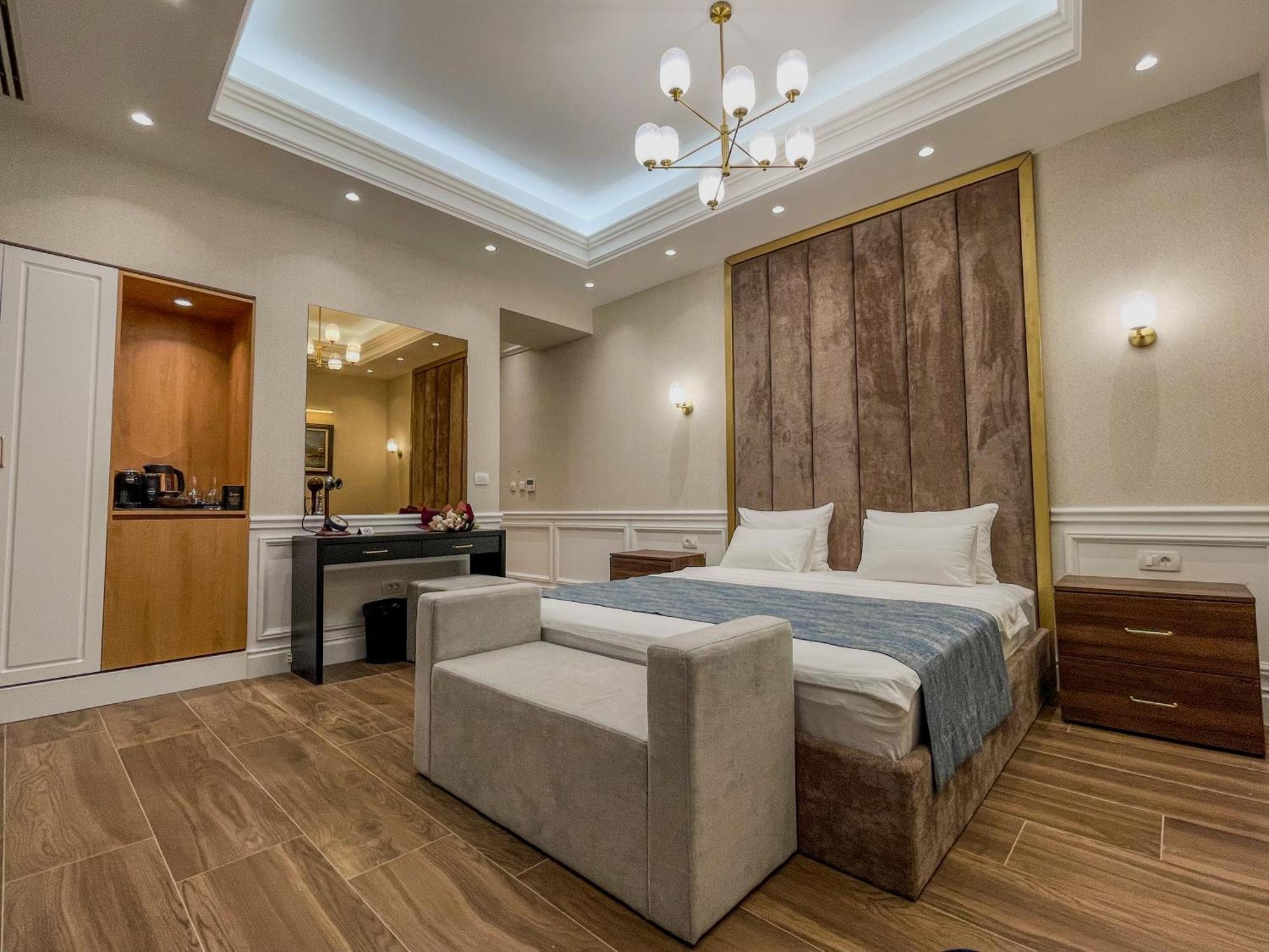 Hive Luxury Suites By Mn Property 科托尔 外观 照片